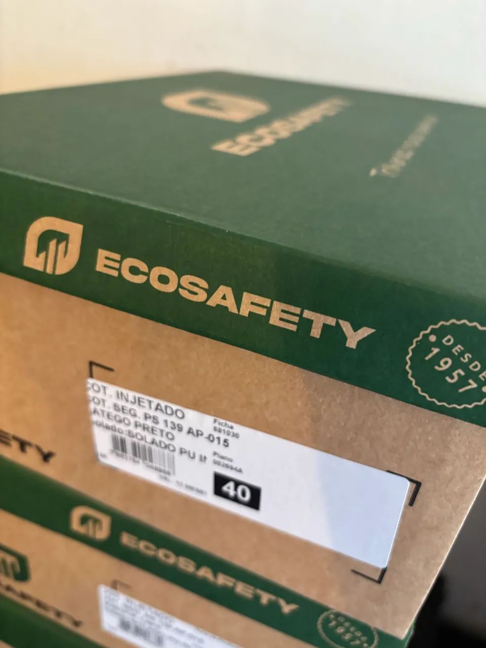 COTURNO ECOSAFETY É DE 198,00 reais POR APENAS 119,00 reais cada par - Foto 3