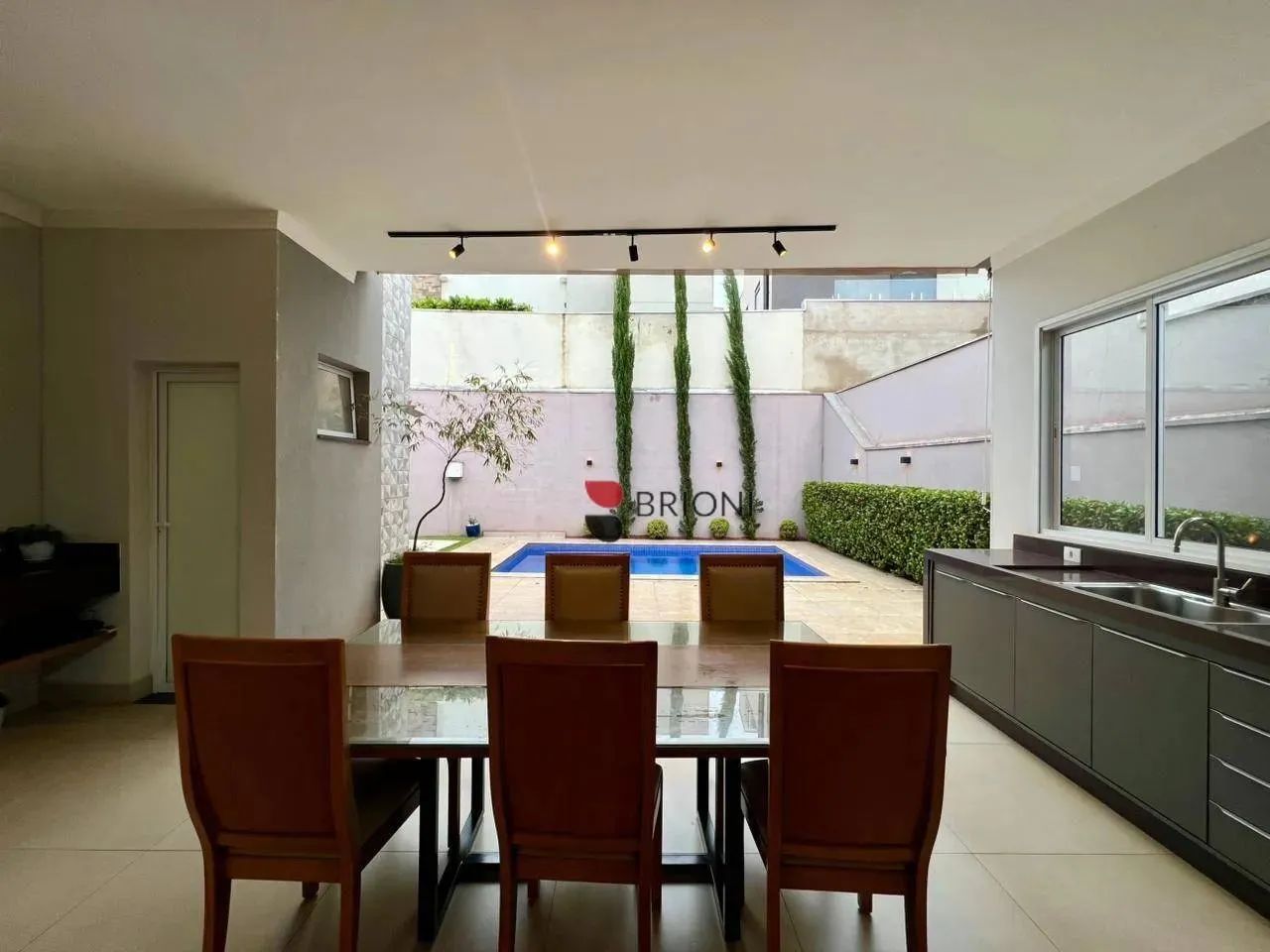 Casa de Condomínio térrea com 3 quartos/suítes, 181m², à venda, na Vila do Golf em Ribeirã - Foto 11