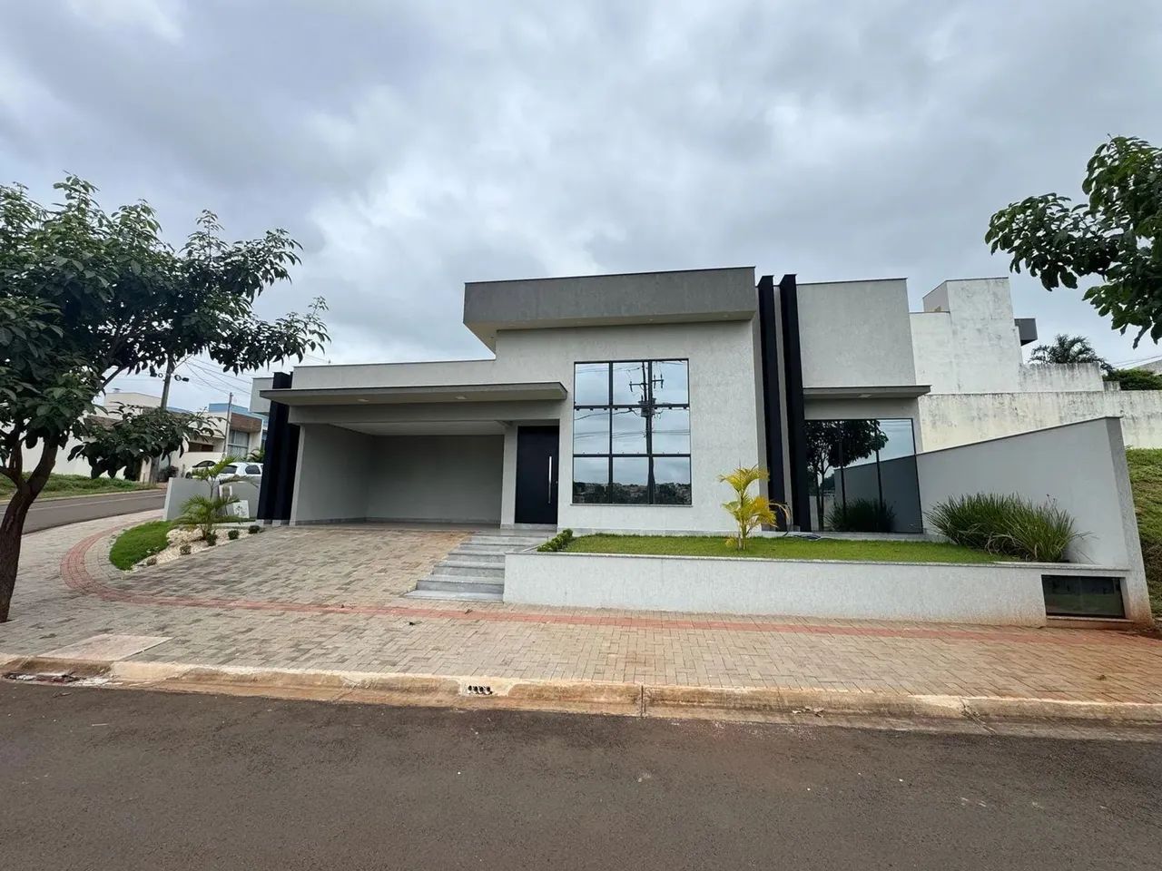 MORADA DAS FLORES AZALEIA - R$ 1.050.000 - Casa à venda, 3 Suítes, 162m², 2 Vagas, Jardim  - Foto 2