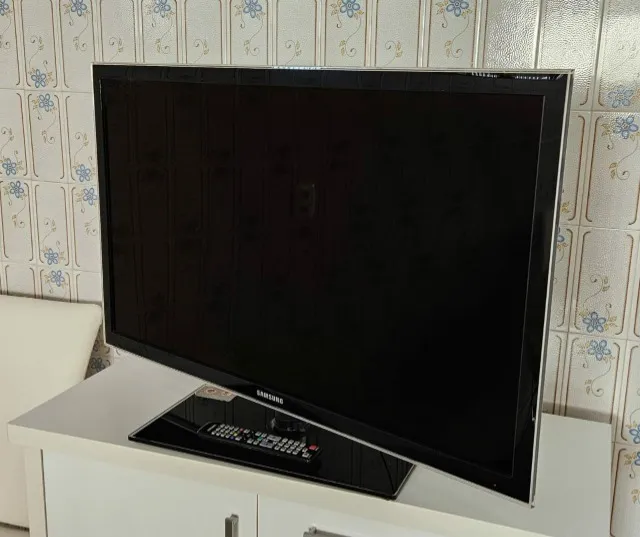 TV Led Samsung 40" com Amazon Fire TV Stick