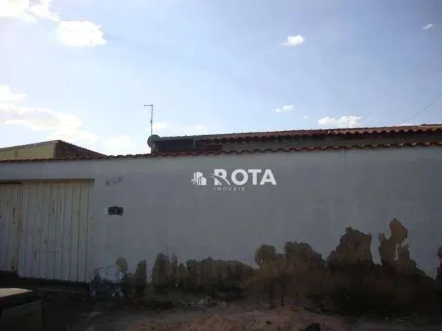 Casa térrea com edícula (2 casas no fundo) - Foto 2