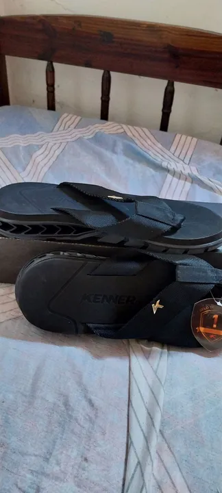 Chinelo Kenner Preto