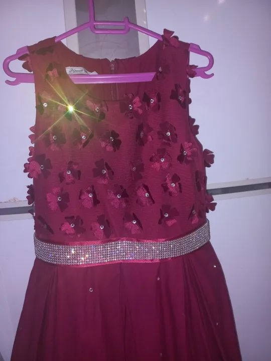 Vestido de festa infantil, cor Marsala Semi Novo. - Foto 4
