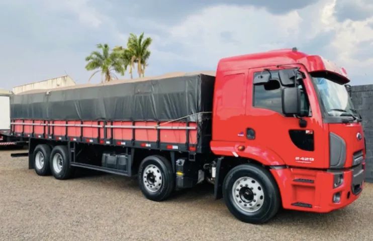 Ford Cargo 2429 2016 Carroceria