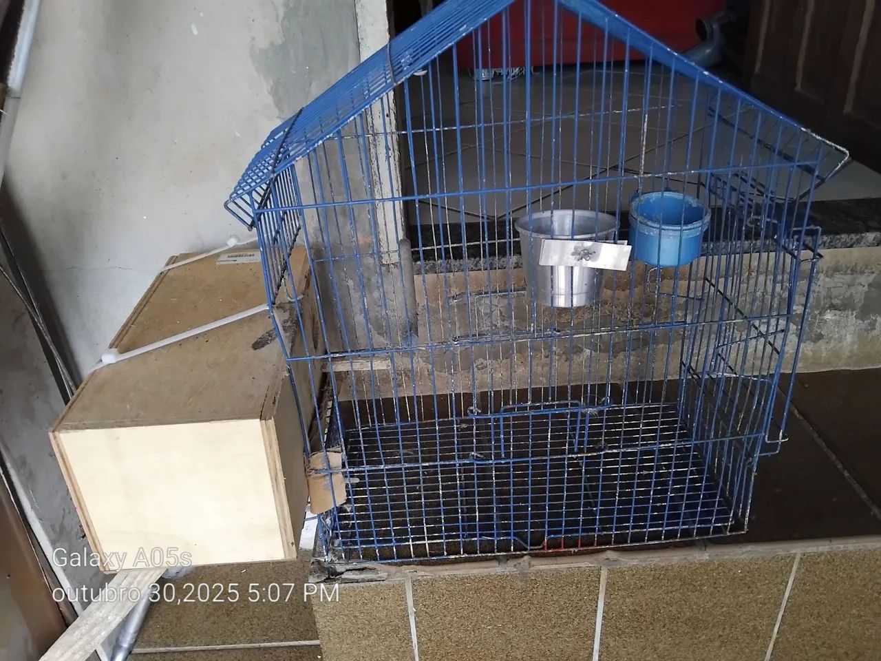 Gaiola usada com toca para calopsita  - Foto 2