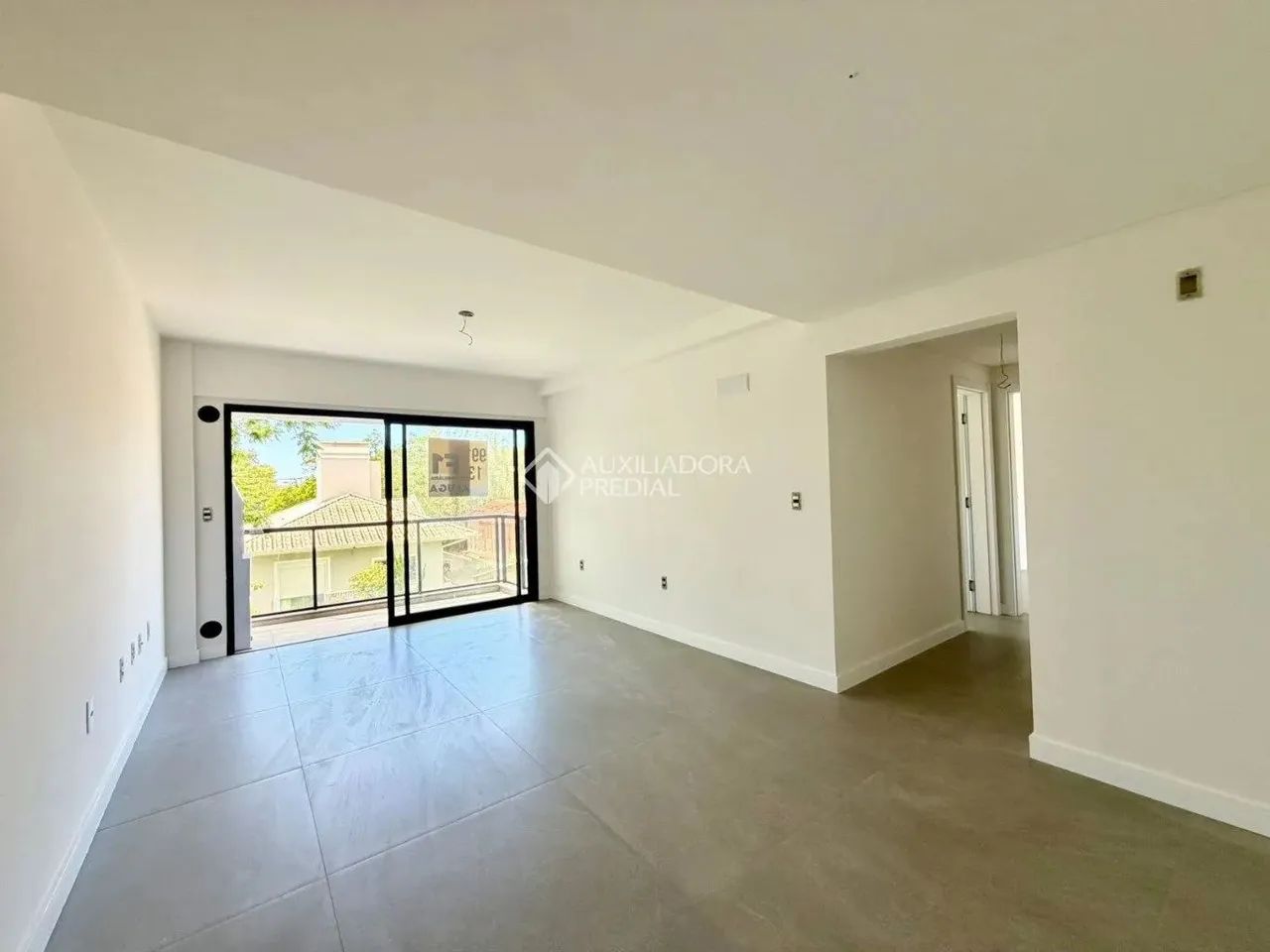 Apartamento com 70 m² privativos, novo e nunca ocupado. - Foto 3