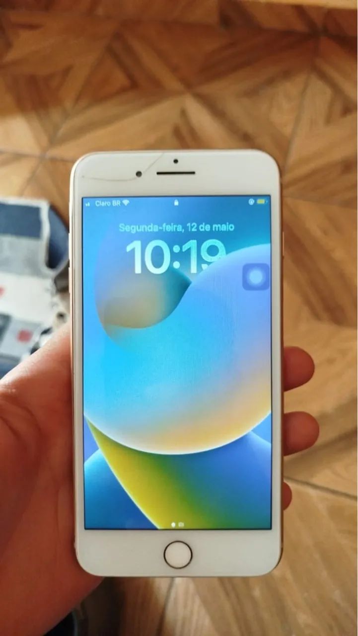 IPHONE 8 PLUS 