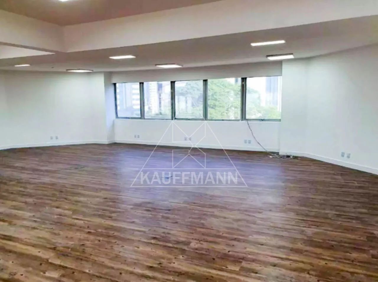 Conjunto Comercial no Brooklin à Venda e Locação com 5 Salas, 4 Vagas e 204m² . - Foto 6