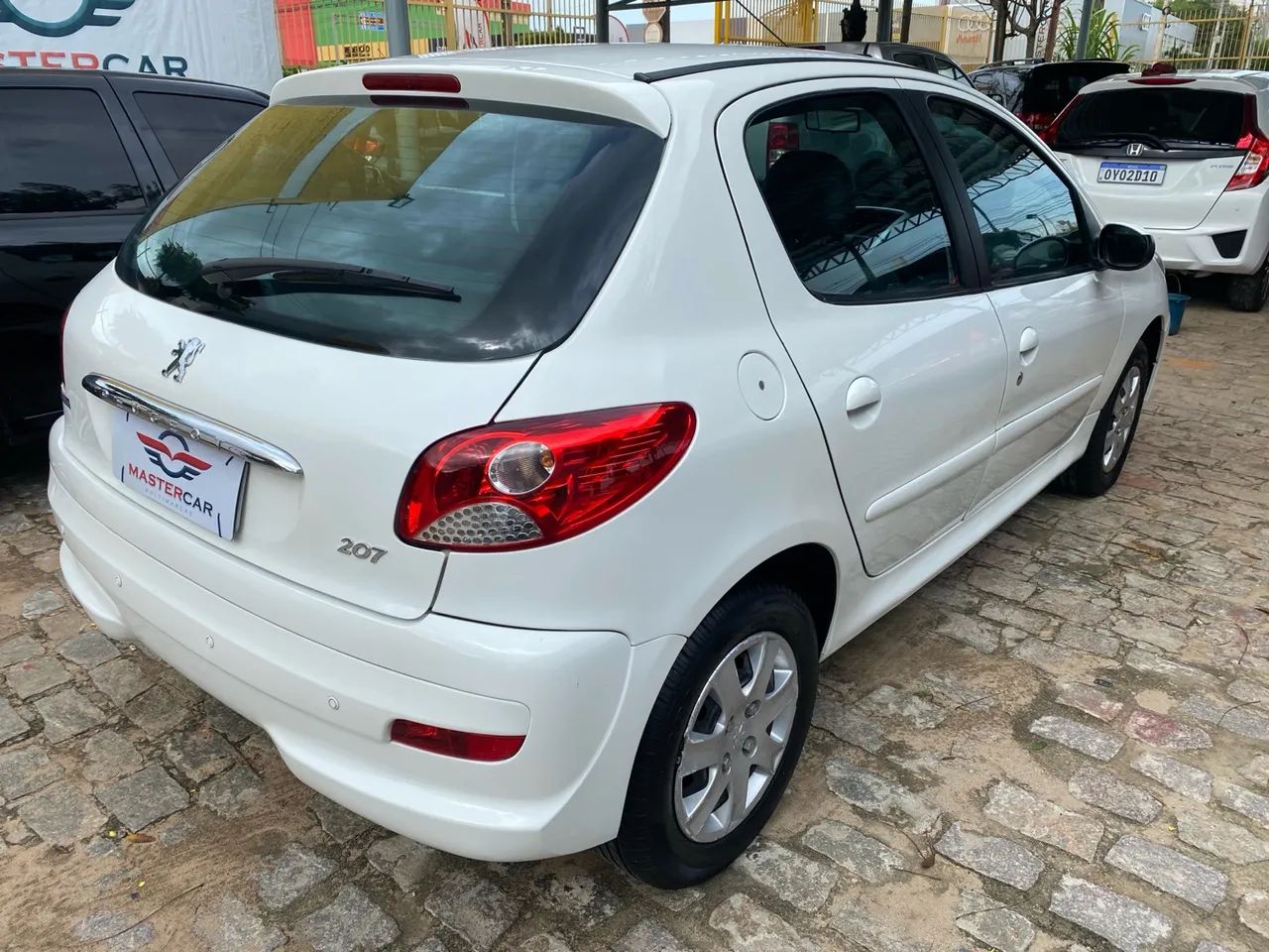 Peugeot 207 1.4 2014 R$ 29.990 - Foto 2