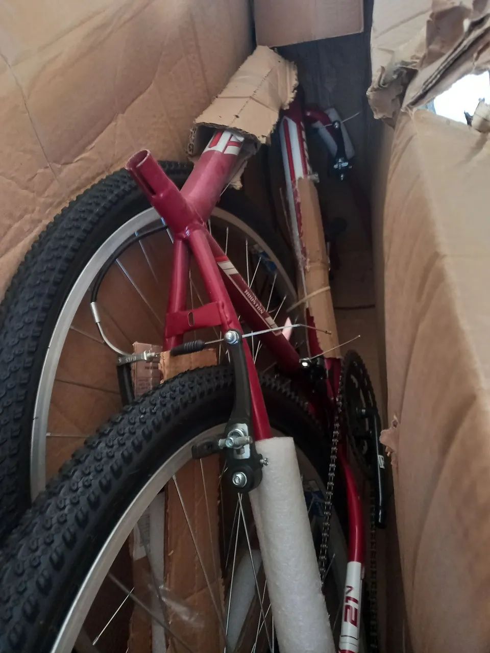 Bicicleta Houston aro  26 com 21 marchas  nova - Foto 4