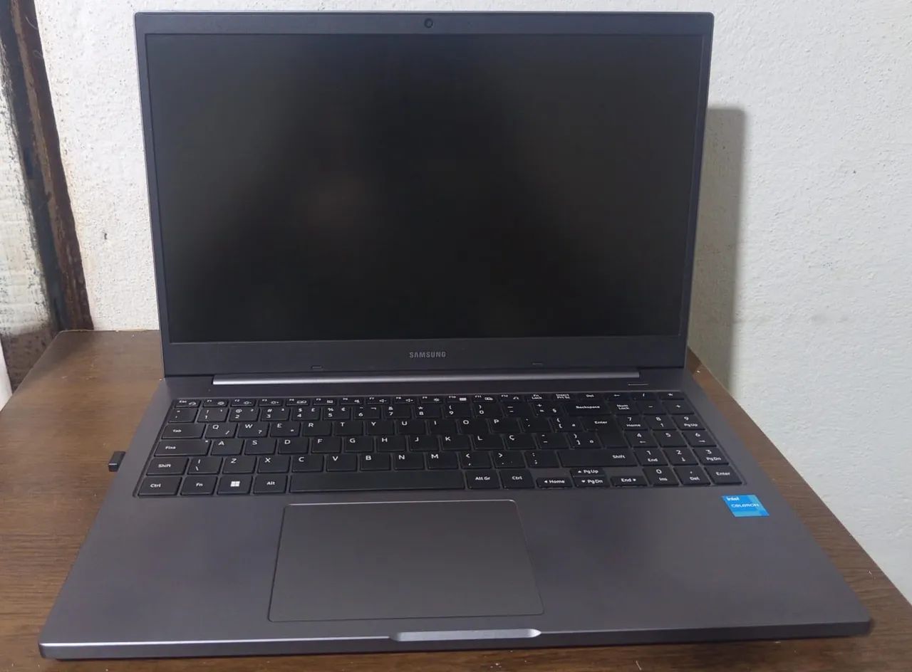 Vende-se Notebook SAMSUNG 
