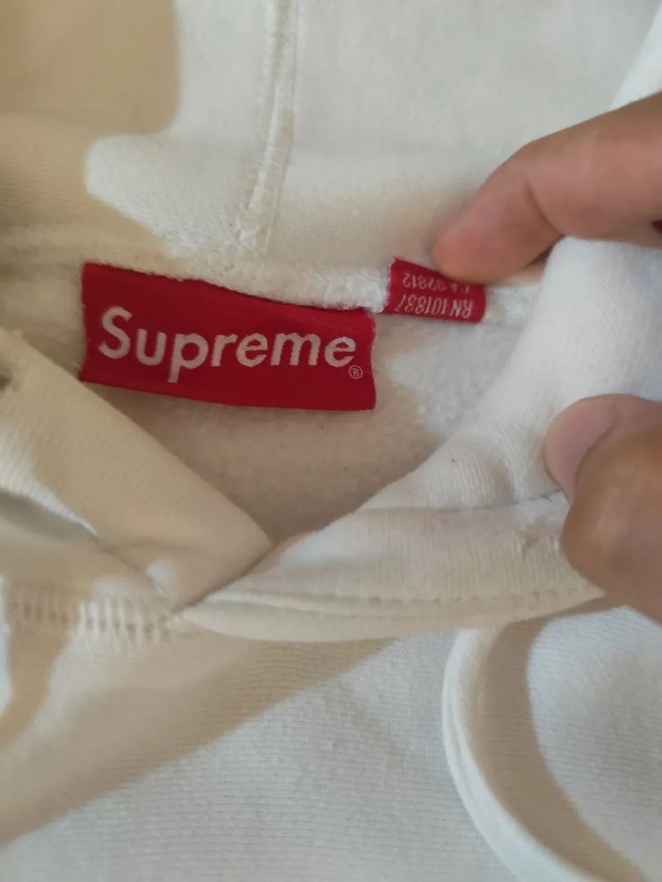 Moletom Supreme Branco - Foto 4