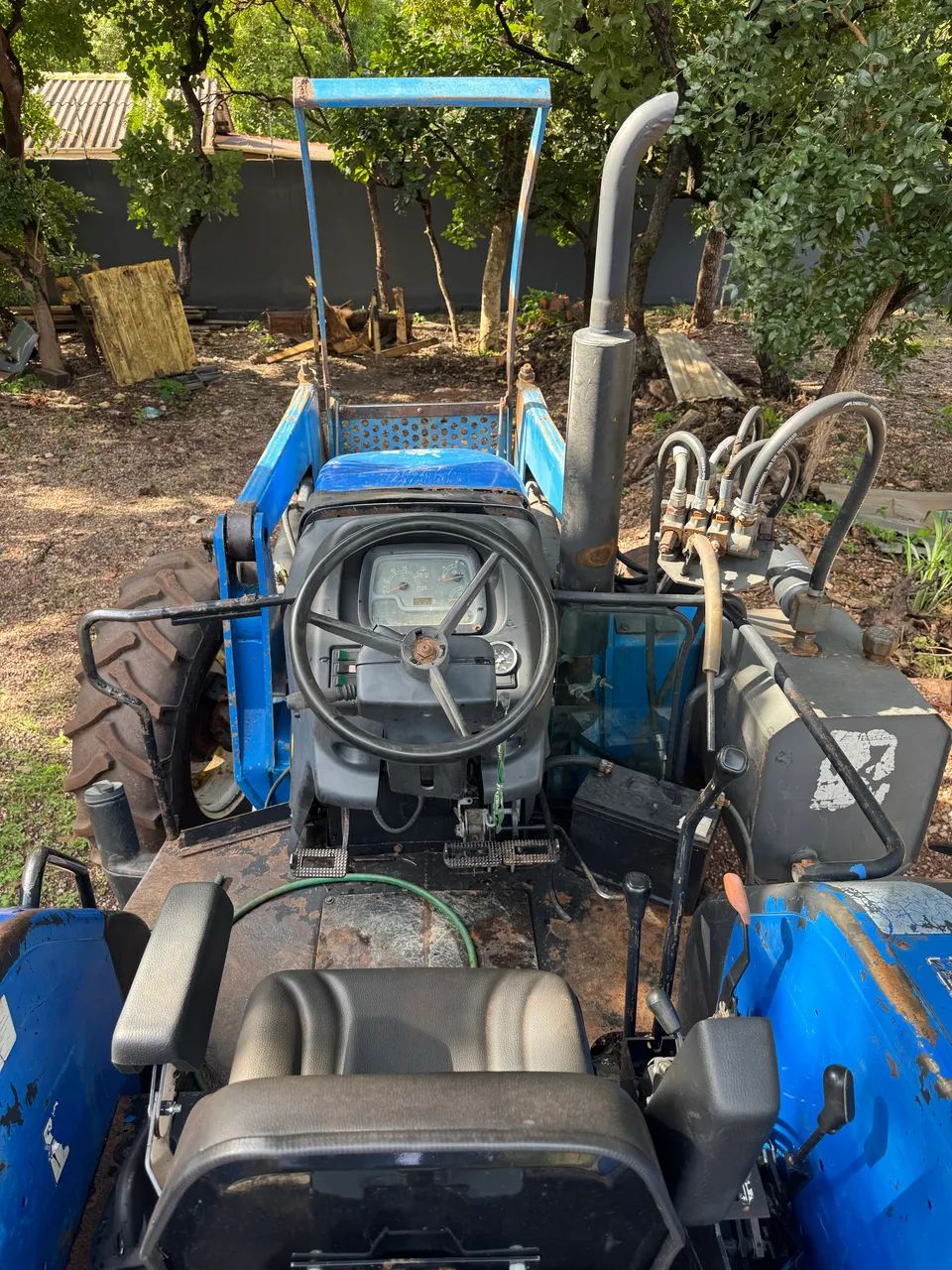 Trator New Holland TS 6020 - Foto 6