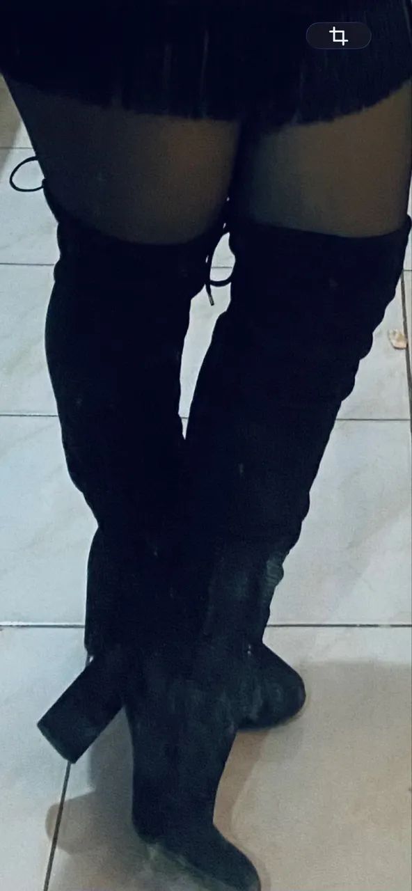 Bota de camurça com salto  - Foto 3