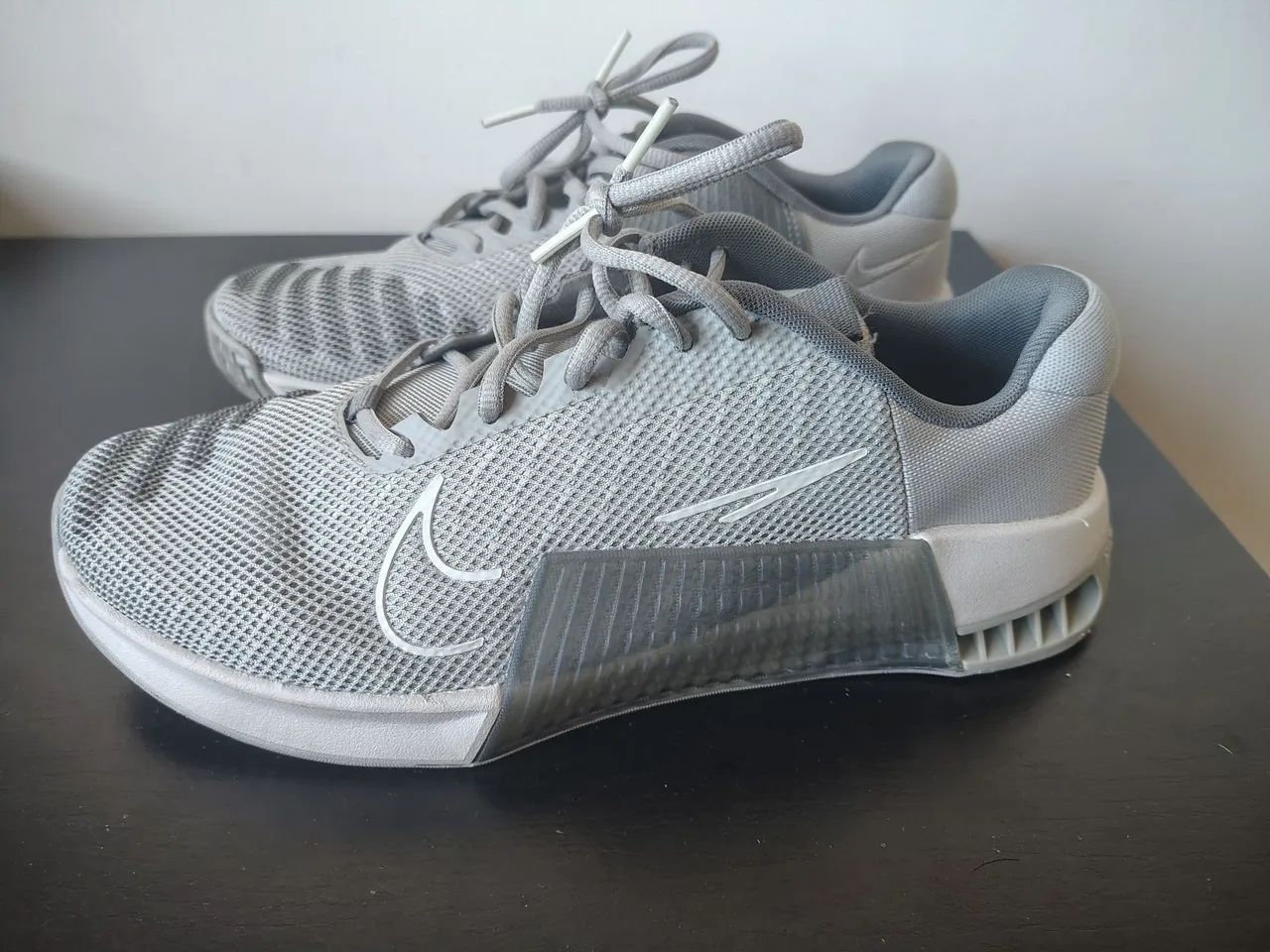 Tênis Nike zero n. 42