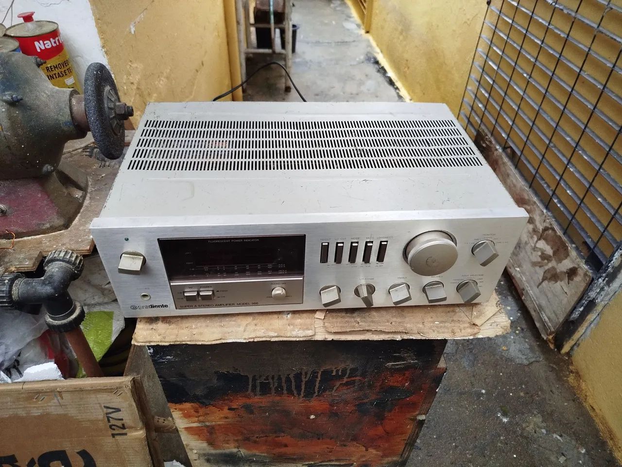 AMPLIFICADOR GRADIENTE MODEL 366 - Foto 2