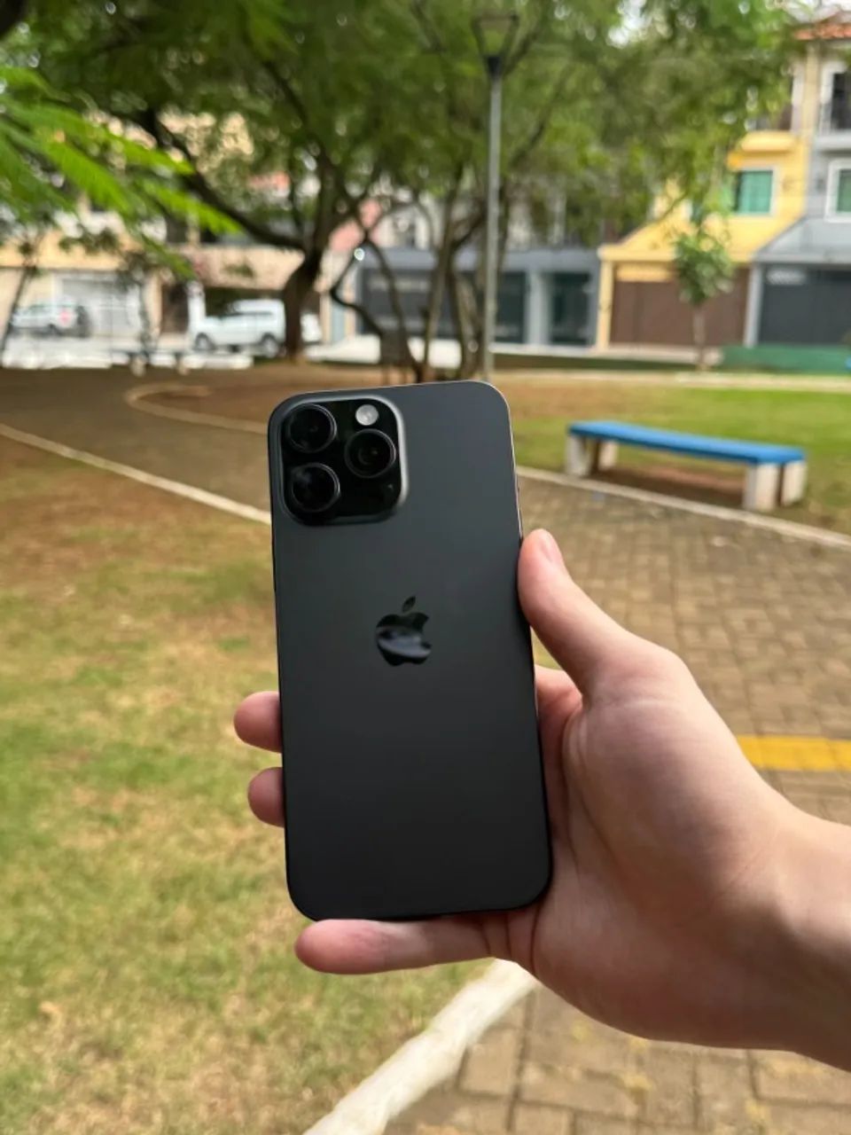 Iphone 16 Pro Max 256gb Bateria 100% Impecavel - Celulares e