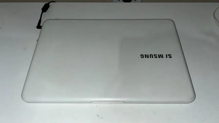 Notebook Samsung Essentials E20 - 4GB RAM / 500GB HD - Foto 4