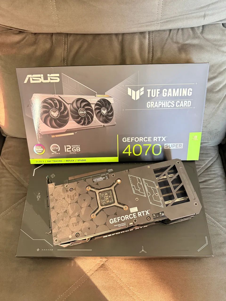 RTX 4070 SUPER ASUS TUF 12GB IMPECÁVEL  - Foto 3