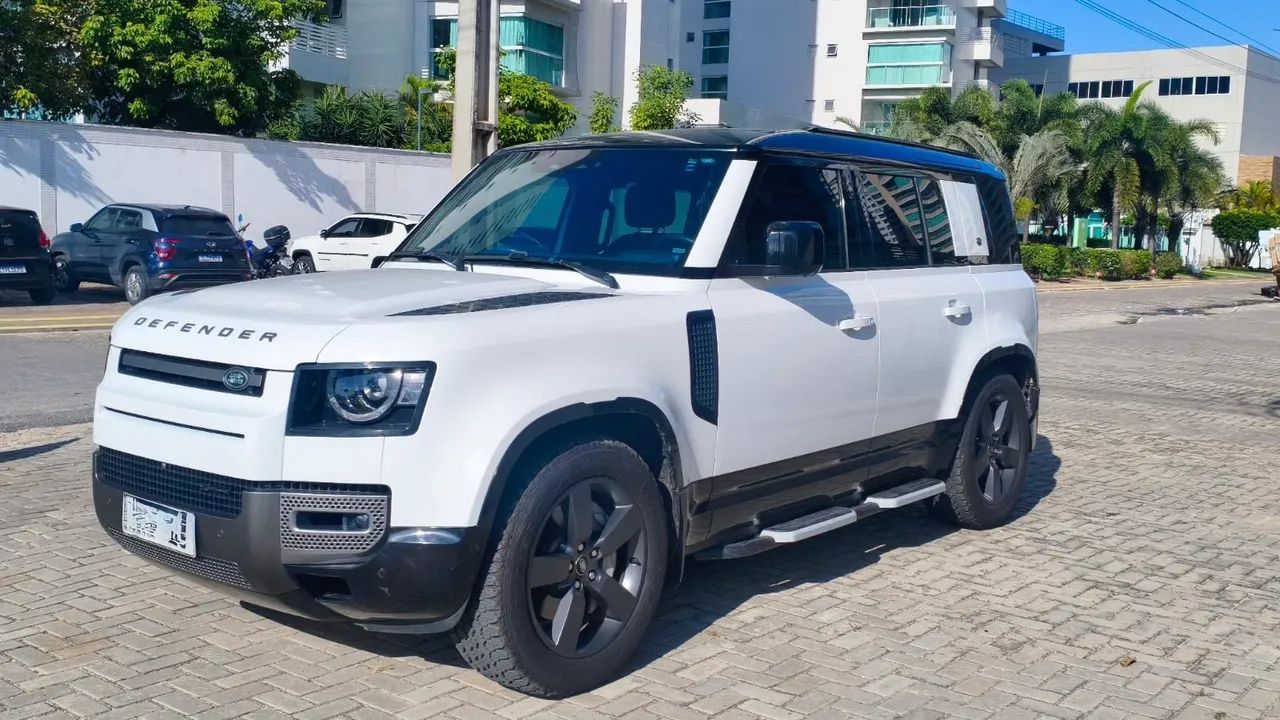 Land Rover Defender Defender 110 X D300  Die. Aut. (Híb.) 2023