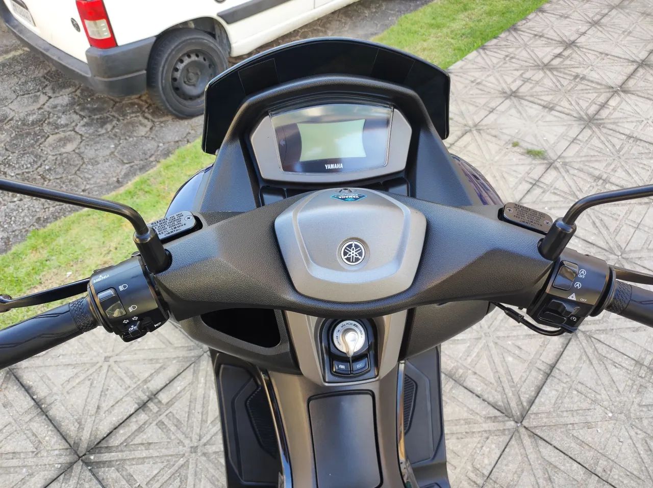 Nmax 160 ABS Connected 2023 - Foto 3