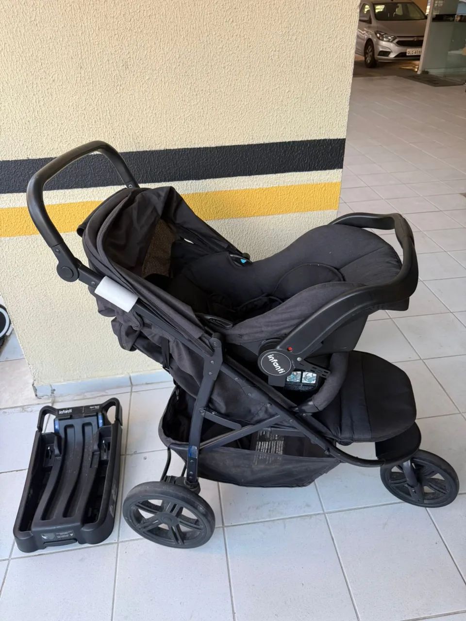 Carrinho e bebê conforto em ótimo estado. Completo.  - Foto 3