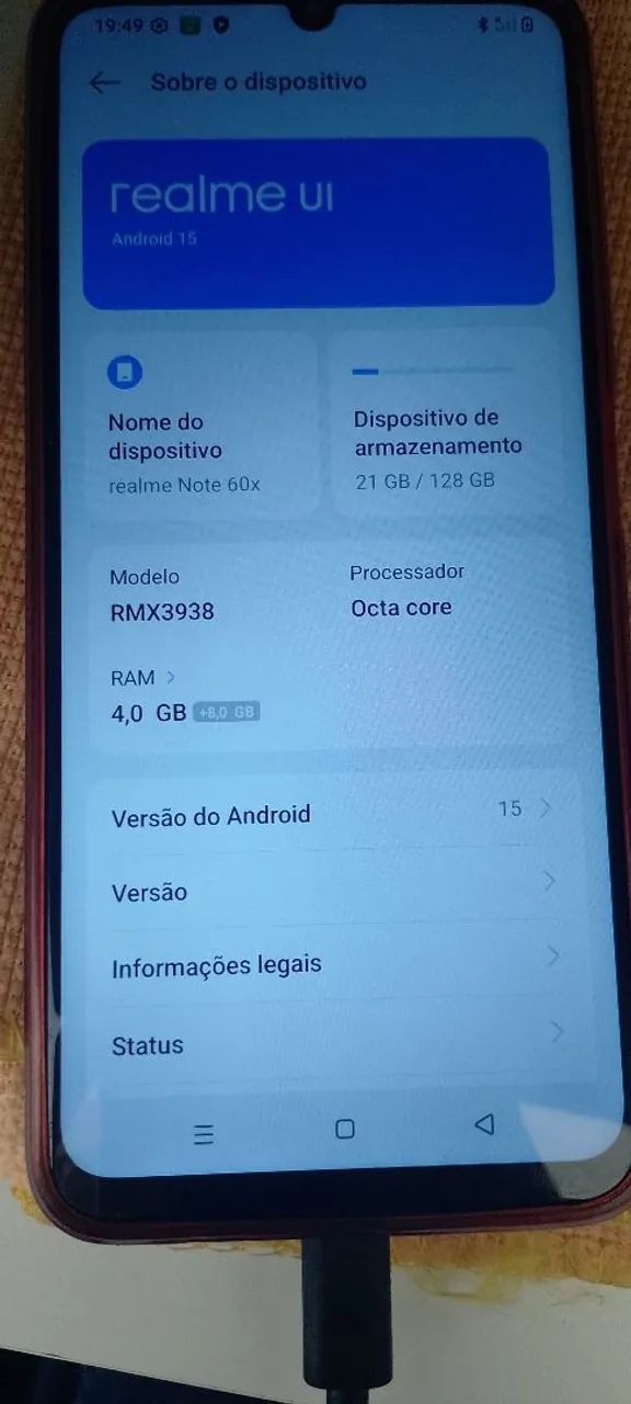 Vendo telefone semi novo funcionando. perfeitamente 