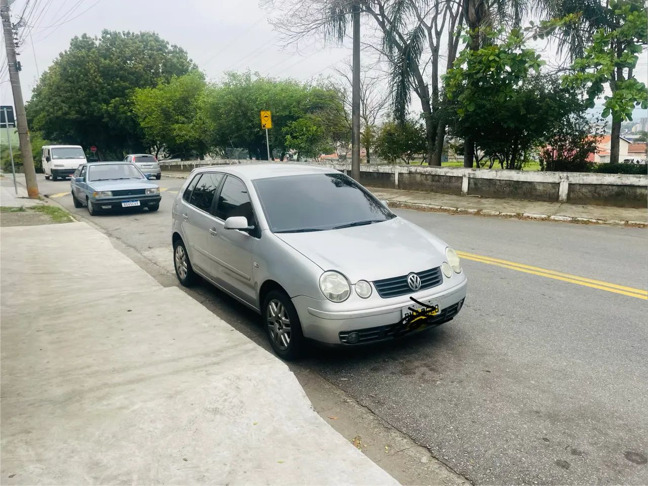 Volkswagen Polo 1.6 MI/ S.ouro 1.6mi 101cv 8V 5P 2005