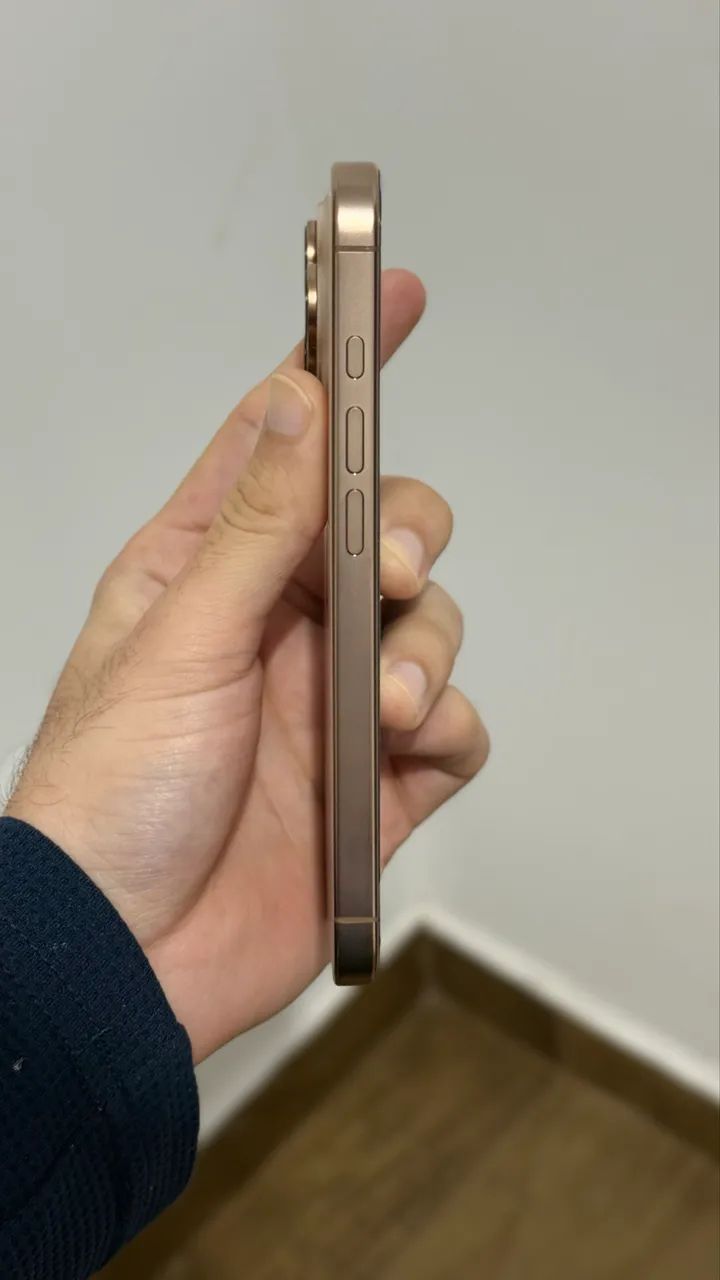 iPhone 16 Pro - Foto 4