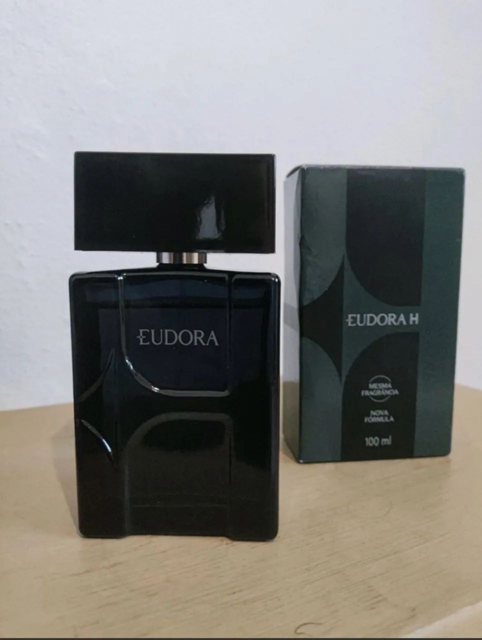 Perfume eudora H