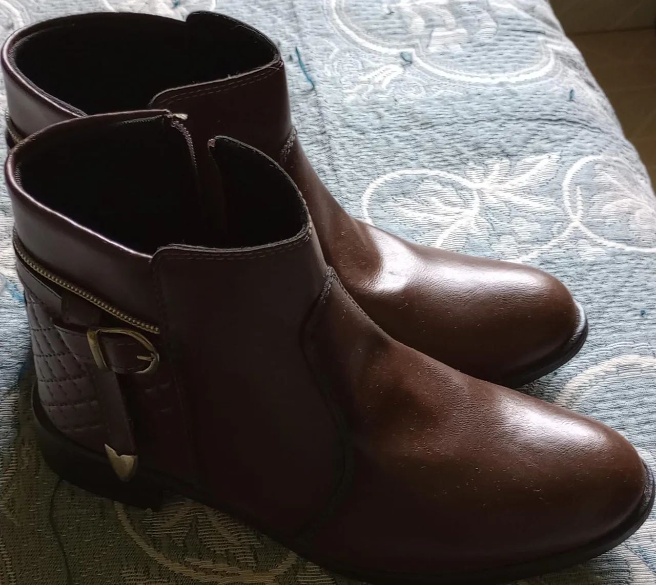 Bota feminina  - Foto 2
