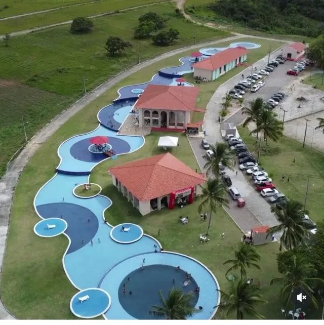 Lotes em condomínio fechado