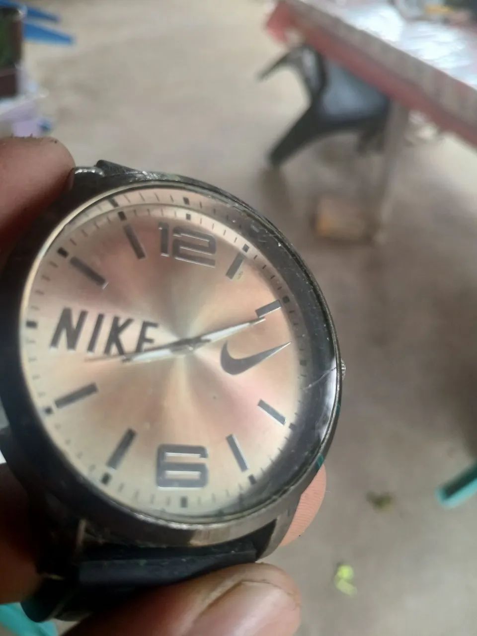 Relógio da Nike parado