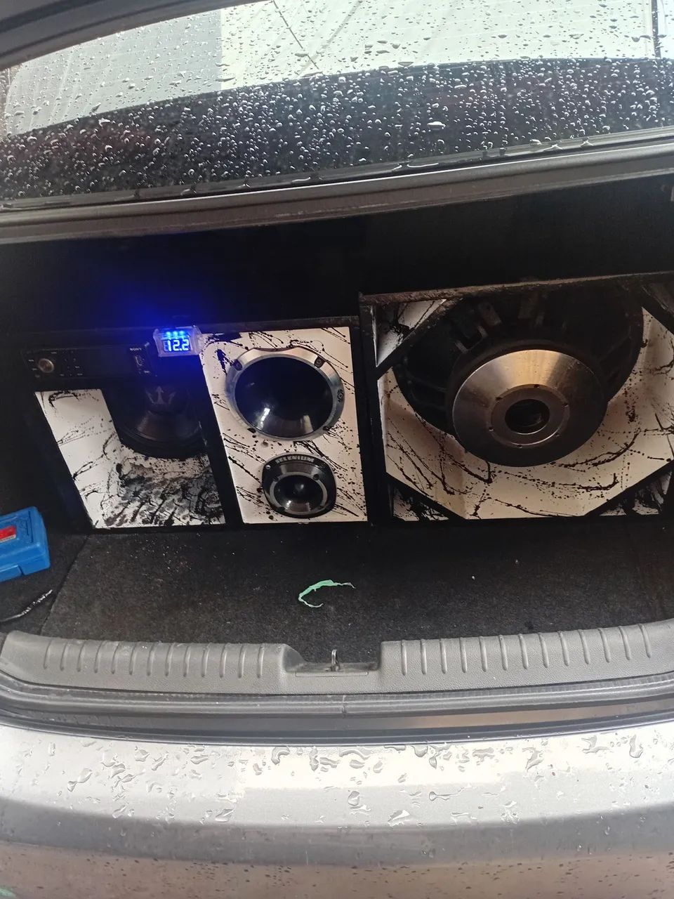 Vendo caixa 4 vias com grave de 15 polegadas 1500 rms - Foto 4