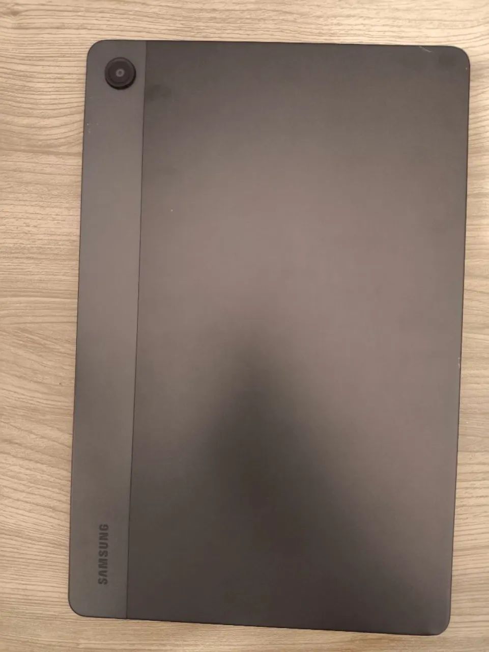 Tablet Samsung A9+ com capinha lilas, teclado e mouse - Foto 2