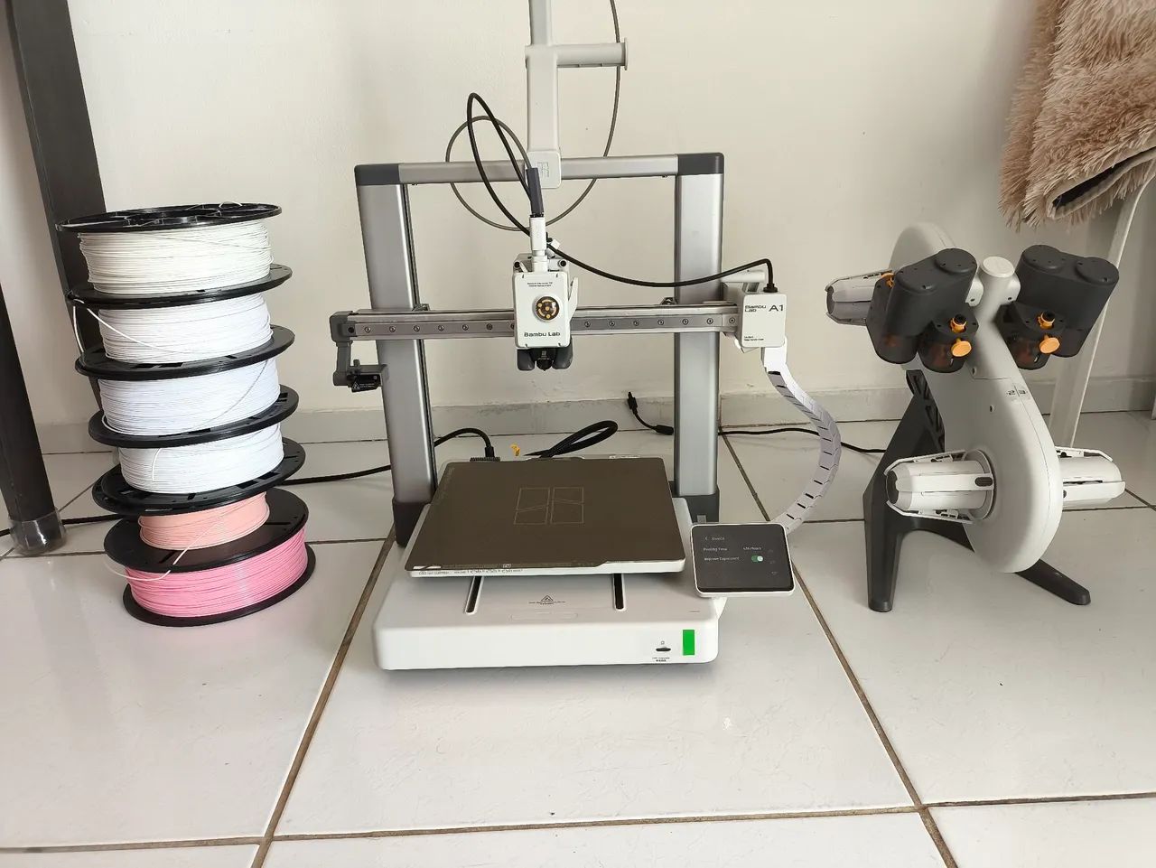 Impressora 3D Bambu lab A1 com AMS  - Foto 5