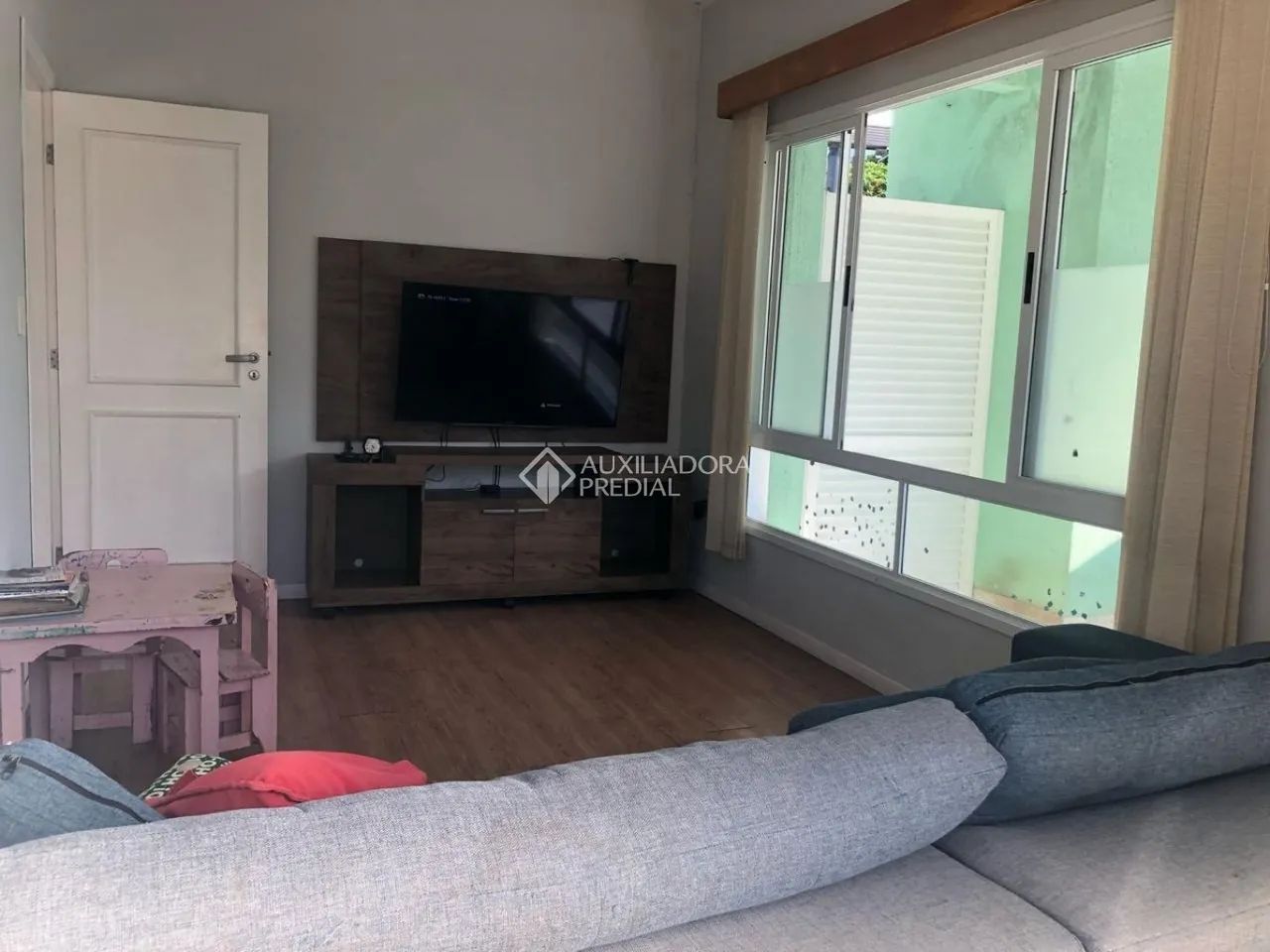 Casa Ampla com 3 Quartos e 4 Vagas no Bairro Abraão - Foto 5