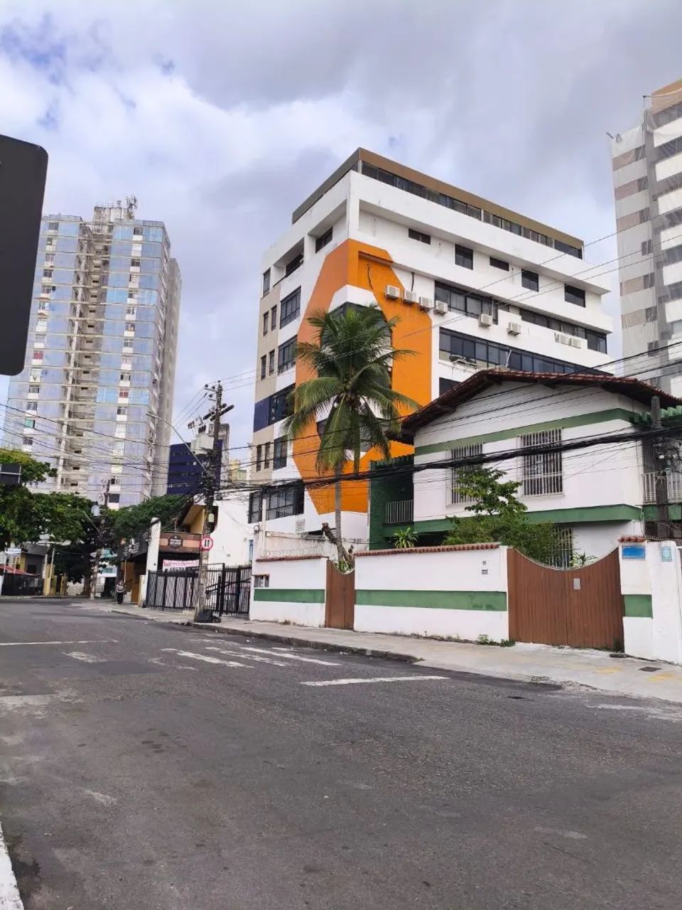 Excelente sala comercial com 176m a na Pituba  - Foto 2