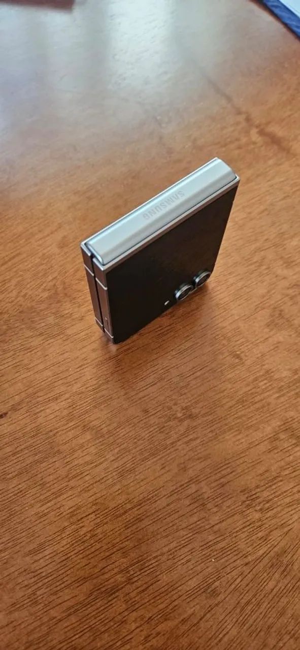 Celular zflip6  - Foto 3