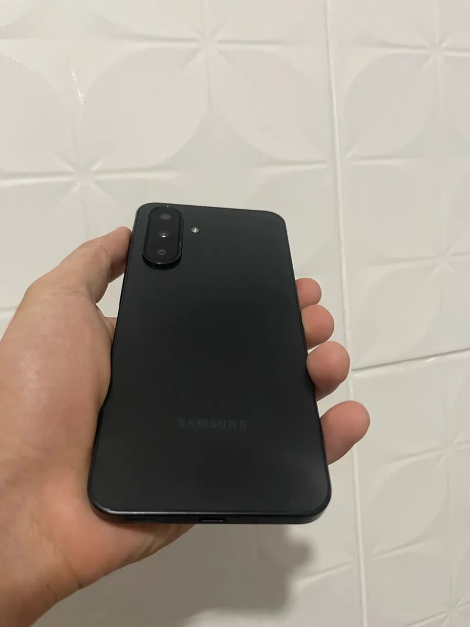 Samsung Galaxy A17 128gb - Foto 3