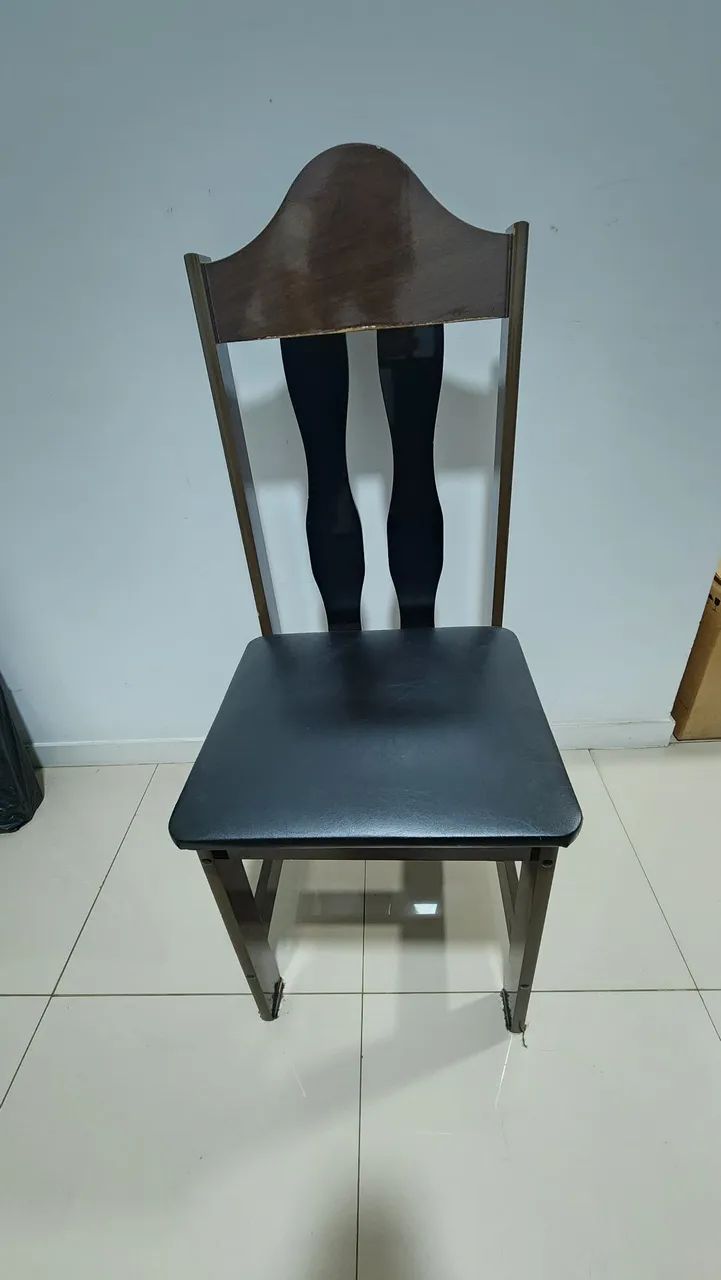 Mesa com 6 cadeiras - Foto 2