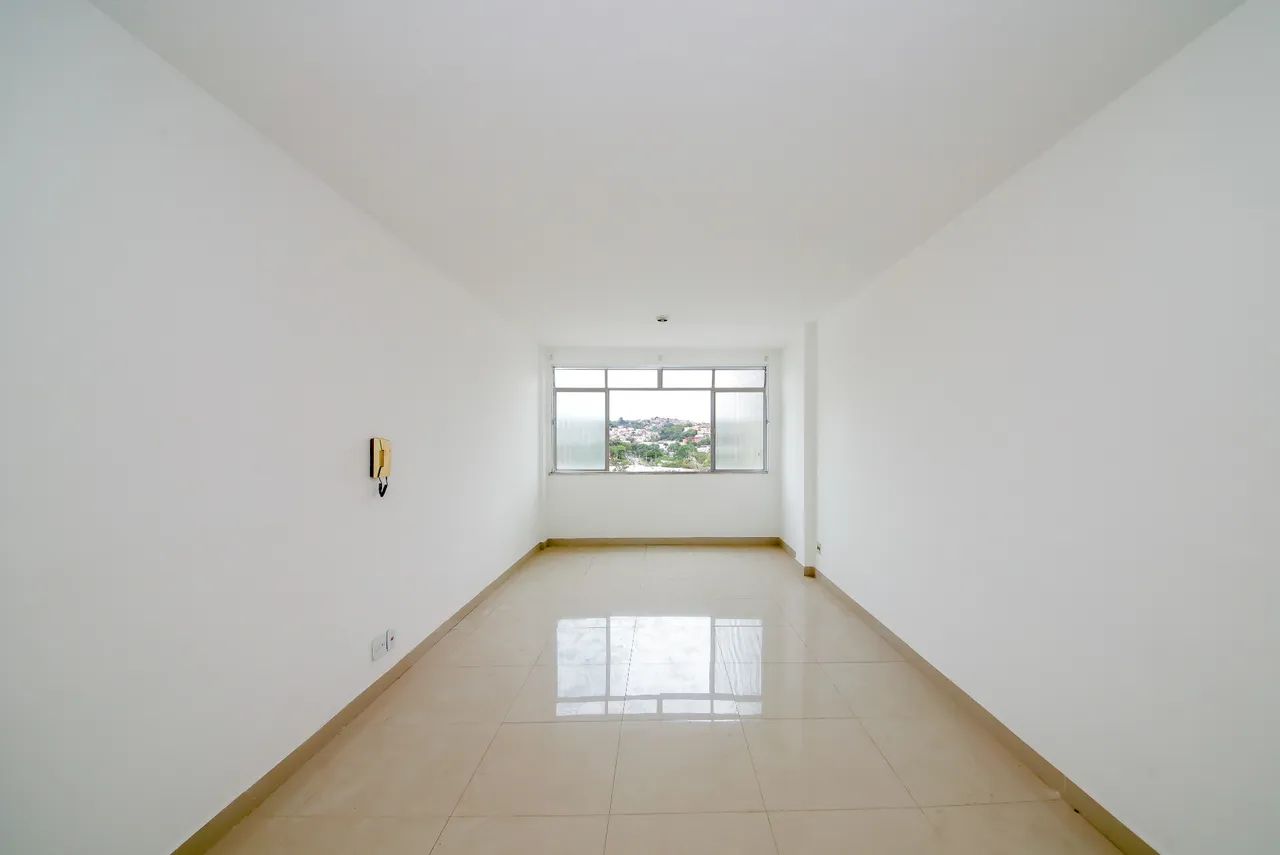 Quitinete prática e reformada no Centro para venda - Foto 2