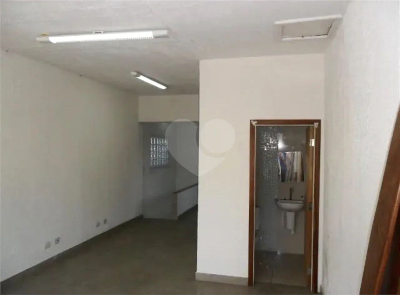 Oportunidade Comercial na Vila Guiomar - Rua Catequese 275 Imóvel com 100m² de Área Útil