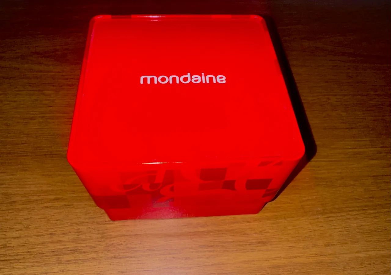 RELÓGIO MONDAINE MASCULINO DOURADO COM PULSEIRA - KIT PRESENTE - Foto 2