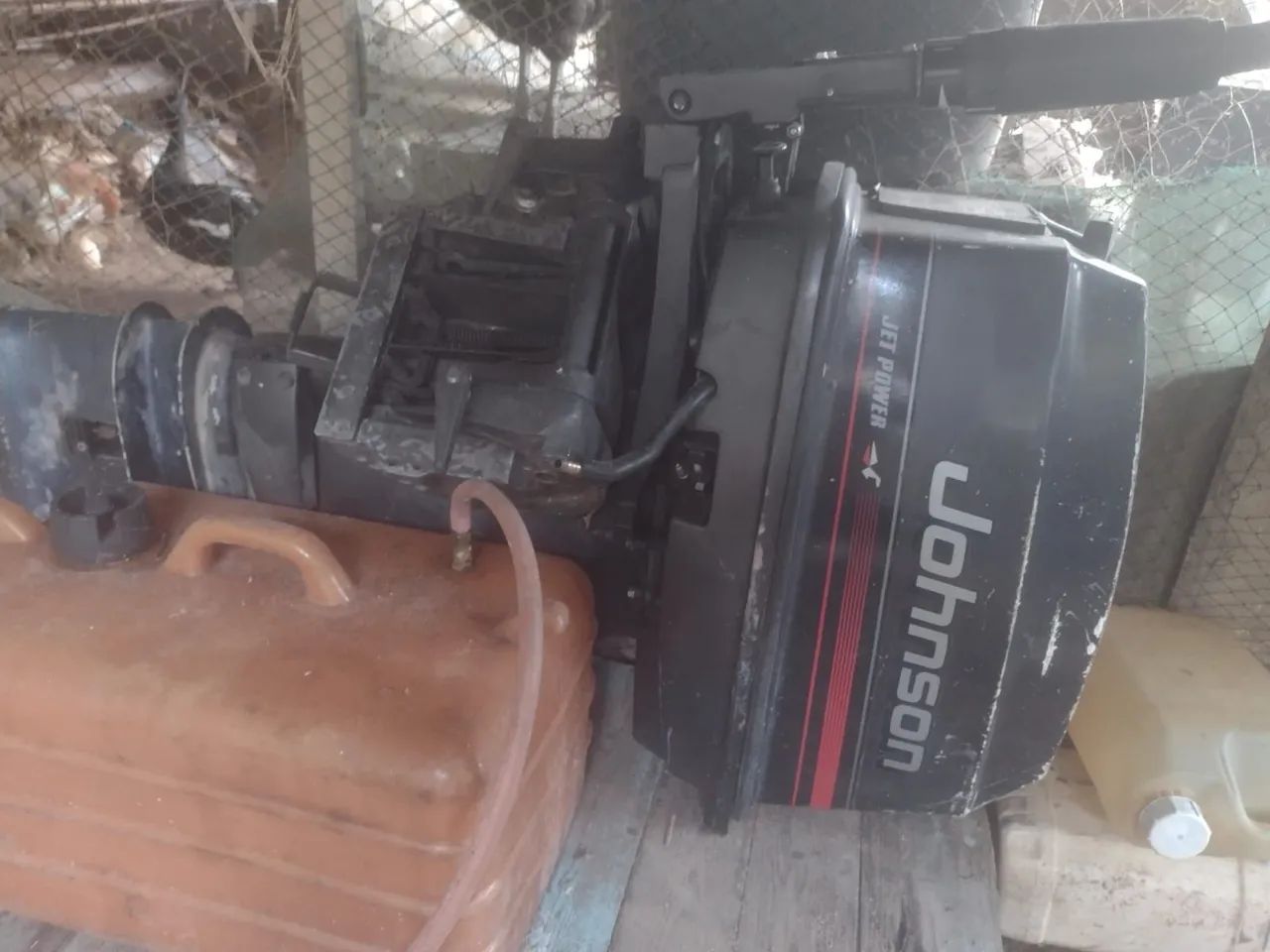 Vende esse motor 18hp jhonson  - Foto 5