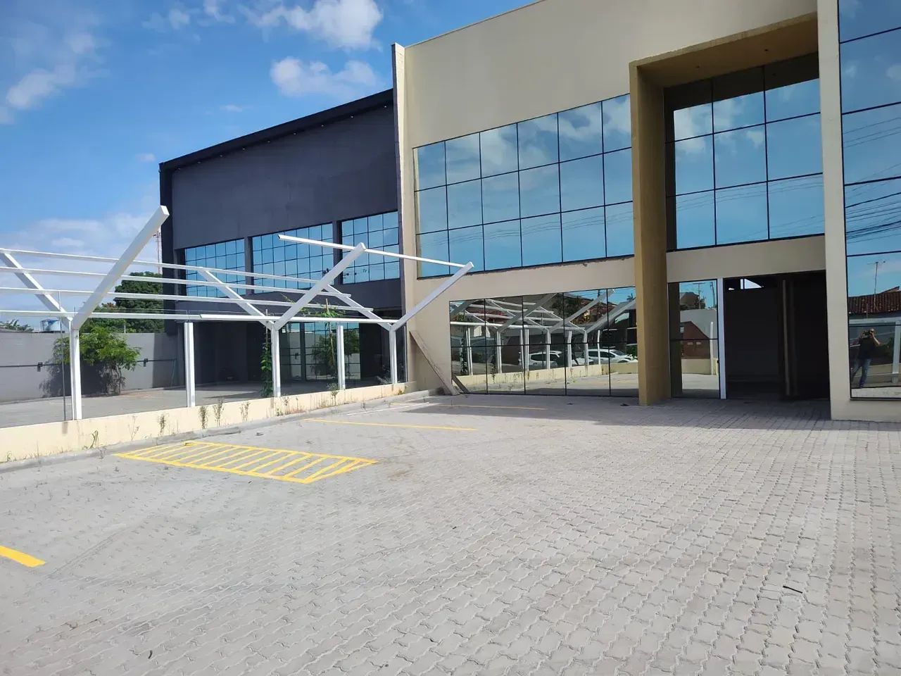 Excelente Galpão Comercial à Venda na Avenida Amazonas - Foto 4