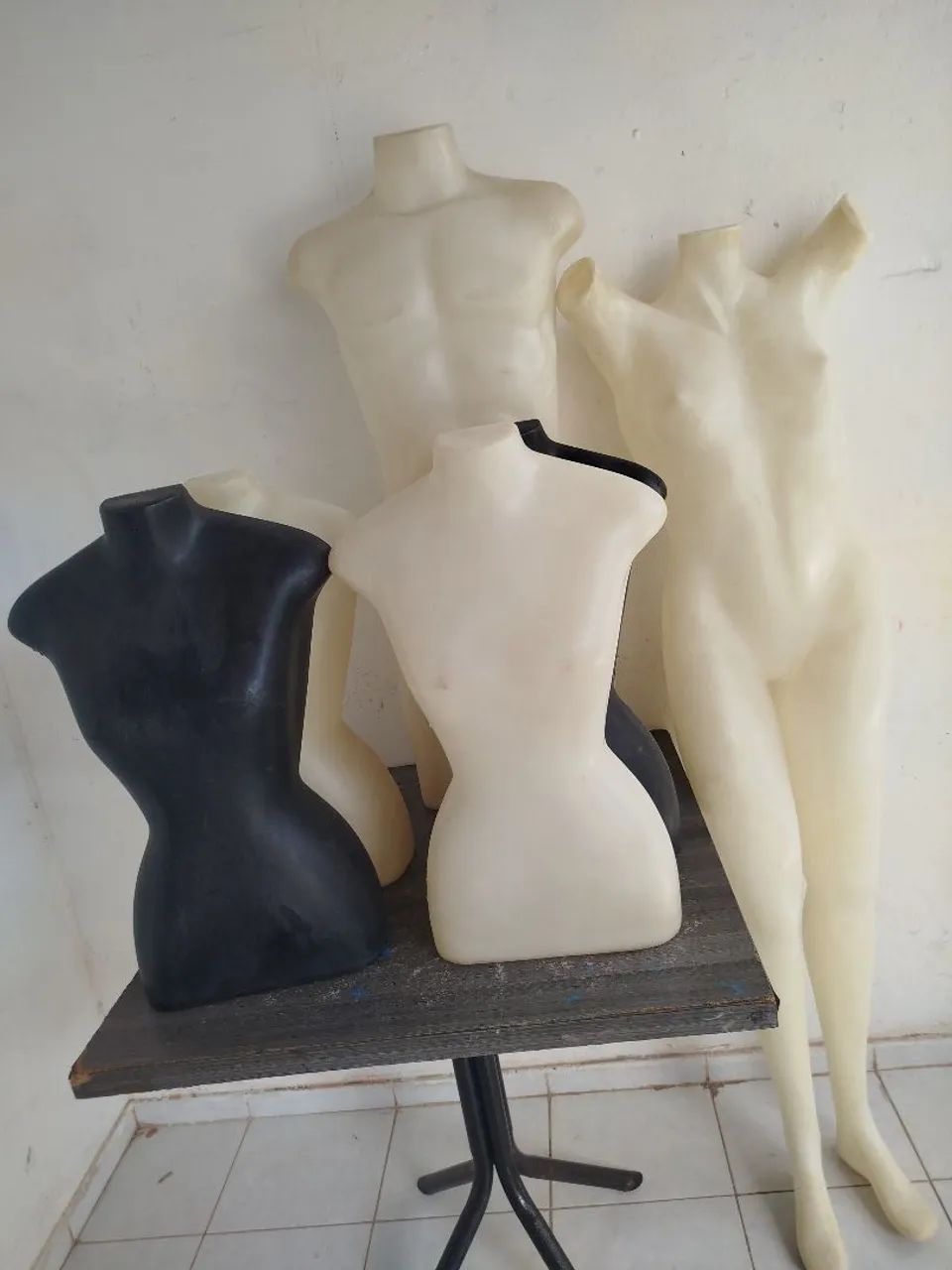 MANEQUINS 