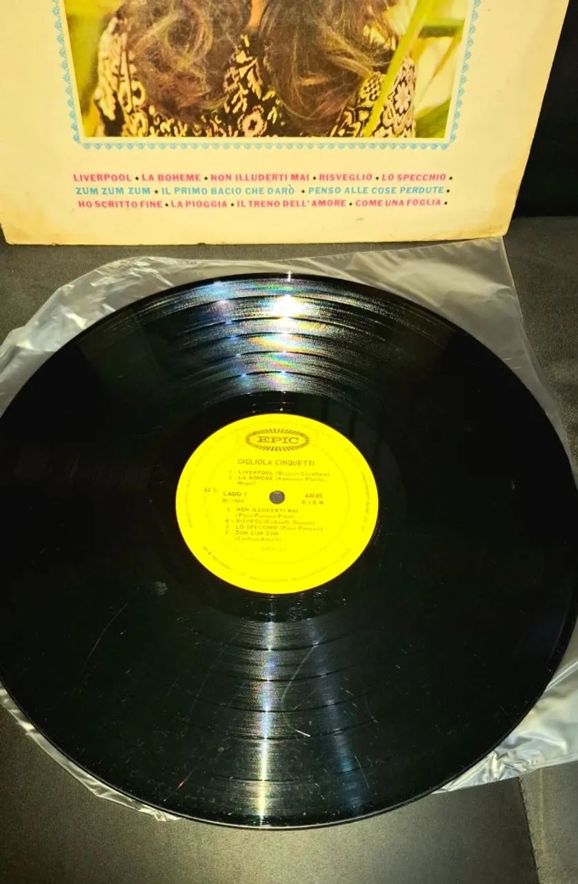 LP Gigliola Cinquetti - 1969 - Compilação Brasileira - MONO - Foto 2