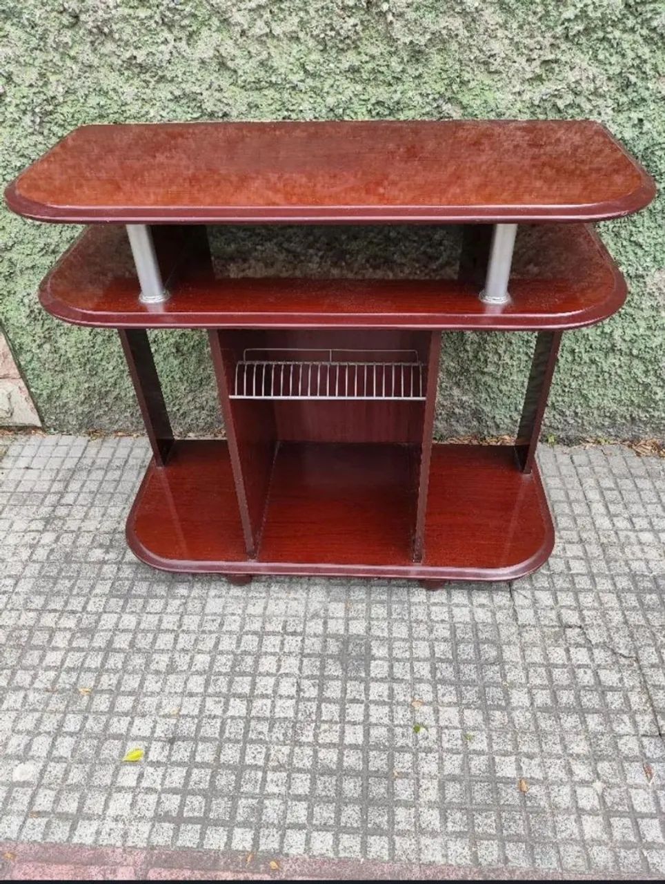 Rack para tv conservado 