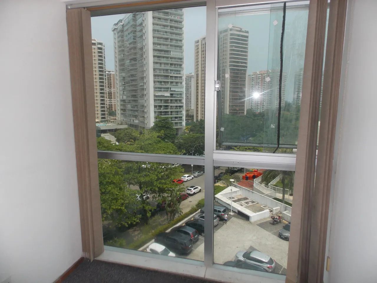 Sala Comercial para LOCAÇÃO/VENDA - Barra da Tijuca